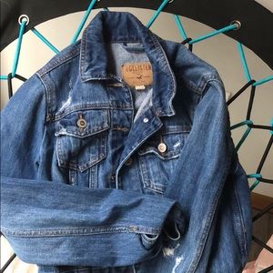 hollister jean jacket size small